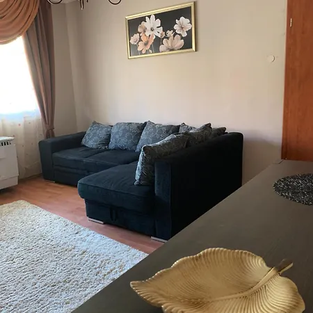 Kamilla Vendeghaz Apartament Eger